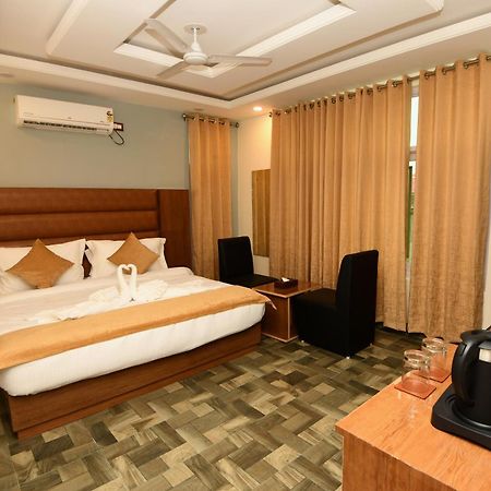 Jf Green Resorts - Near Srinagar Airport 外观 照片